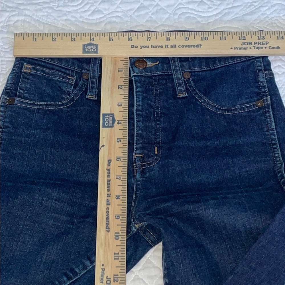 Madewell Classic Blue Denim Jeans. 10” high rise. Skinny. Dark Wash. Size 25T - Picture 9 of 10